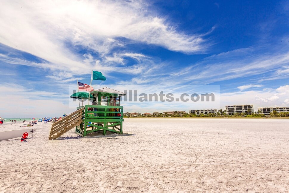 Kunjungi pantai di Siesta Key